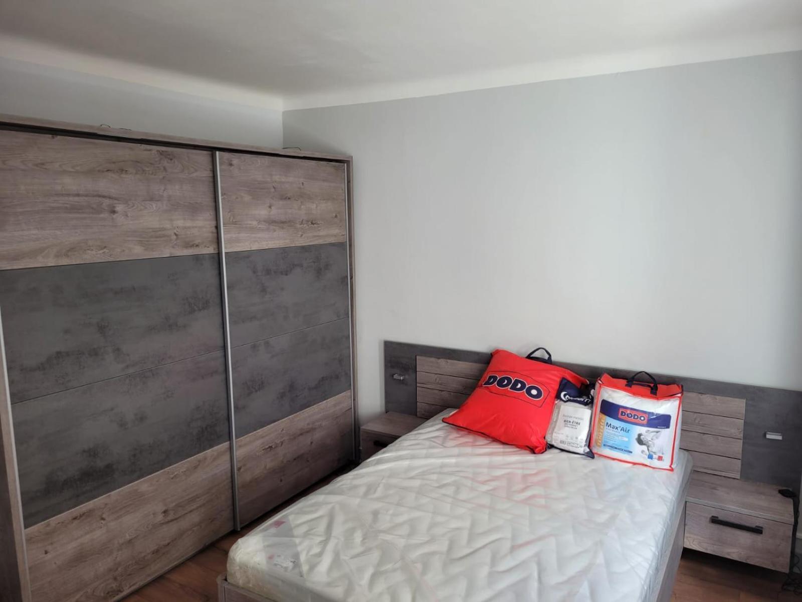 2 Chambres Chez L'Habitant Poitiers Kültér fotó